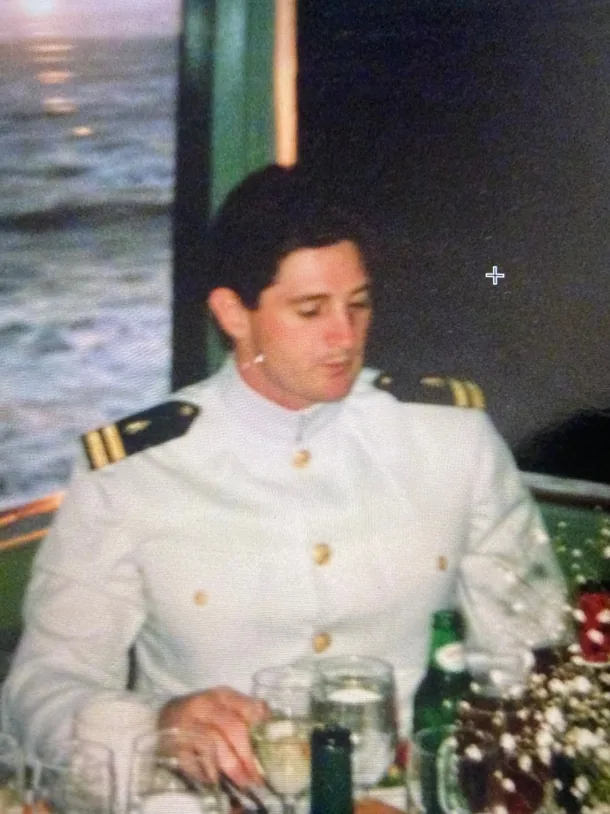 A Navy Doctor&rsquo;s Story of Duty and Compassion